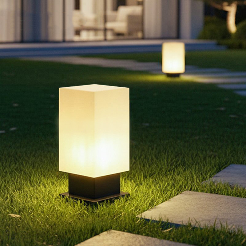 Świecąca lampa podłogowa, sola – Solar Garden Light recenzja i cena