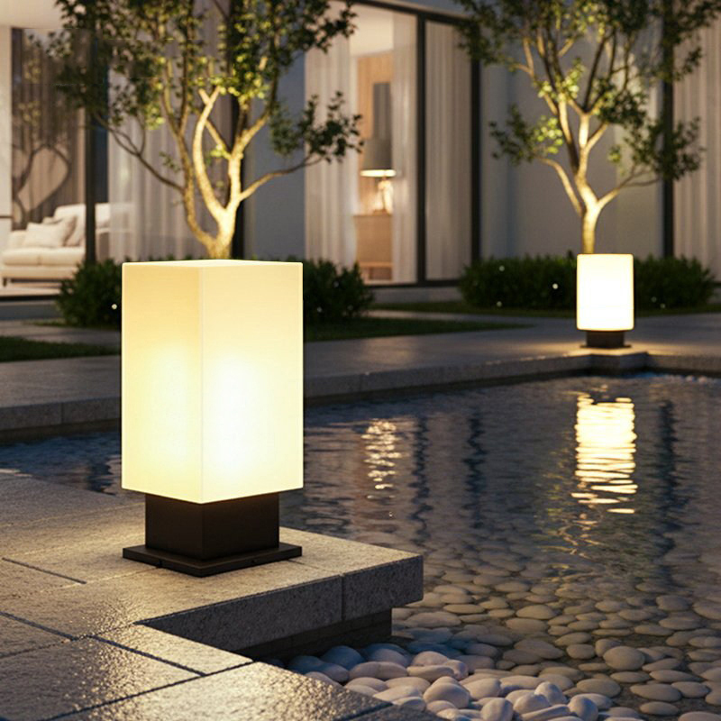 Świecąca lampa podłogowa, sola – Solar Garden Light recenzja i cena